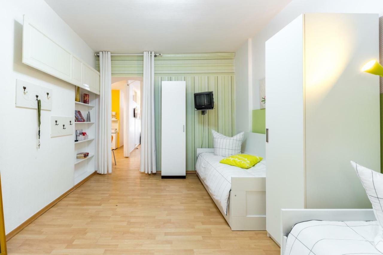 Schönes 2-Zimmer-Apartment in Kollwitzplatz-Nähe Berlin Exterior foto